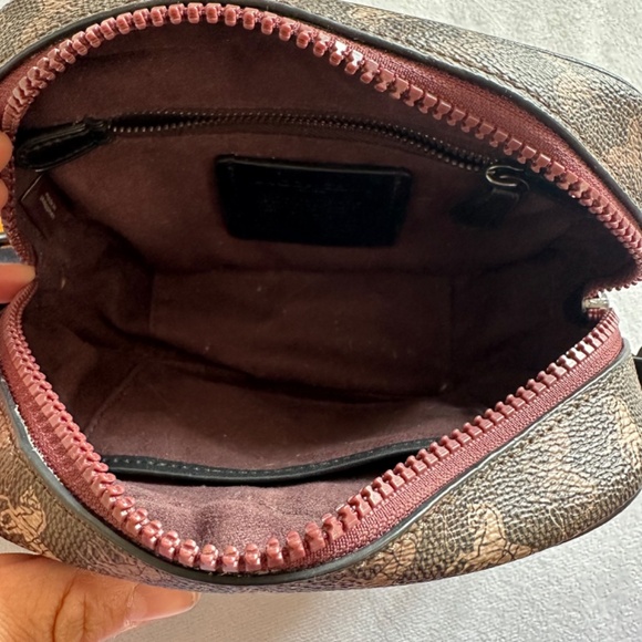 Coach Camera Bag 16 with Horse And Carriage Print and Varsity Stripe - Picture 5 of 6